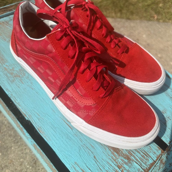Vans Mens Size 11 Red Checkered Sneakers - Picture 5 of 7